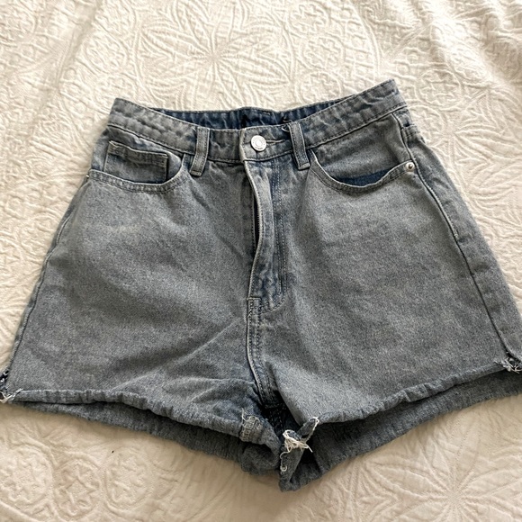 Missguided Pants - Denim blue shorts